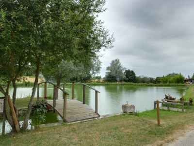 Lac de pêche camping le Pouchou